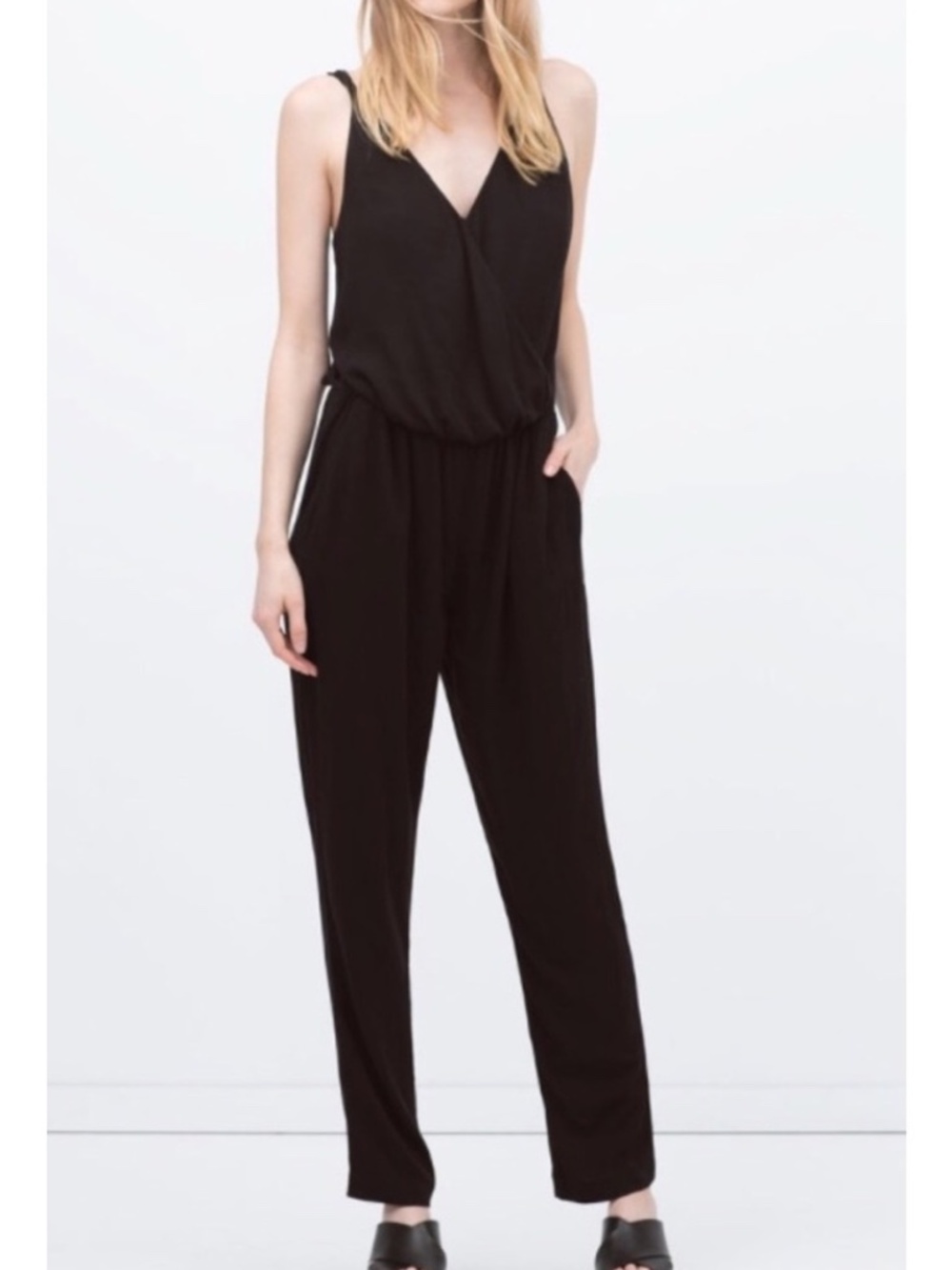 ZARA Black Crepe V-Neck Sleeveless Jumpsuit w/ Tapered Leg SZ L